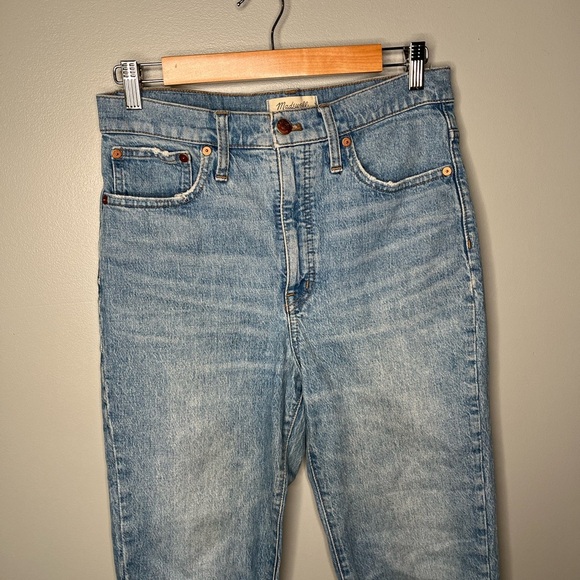 Madewell Classic Straight Jeans in Nearwood Wash - Picture 6 of 14
